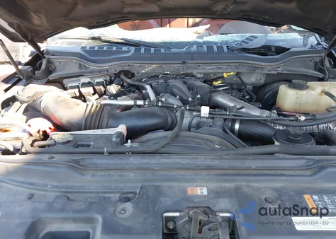 2018 Ford F-250 King Ranch из США, поврежденный, VIN 1FT7W2BT0JEC35423